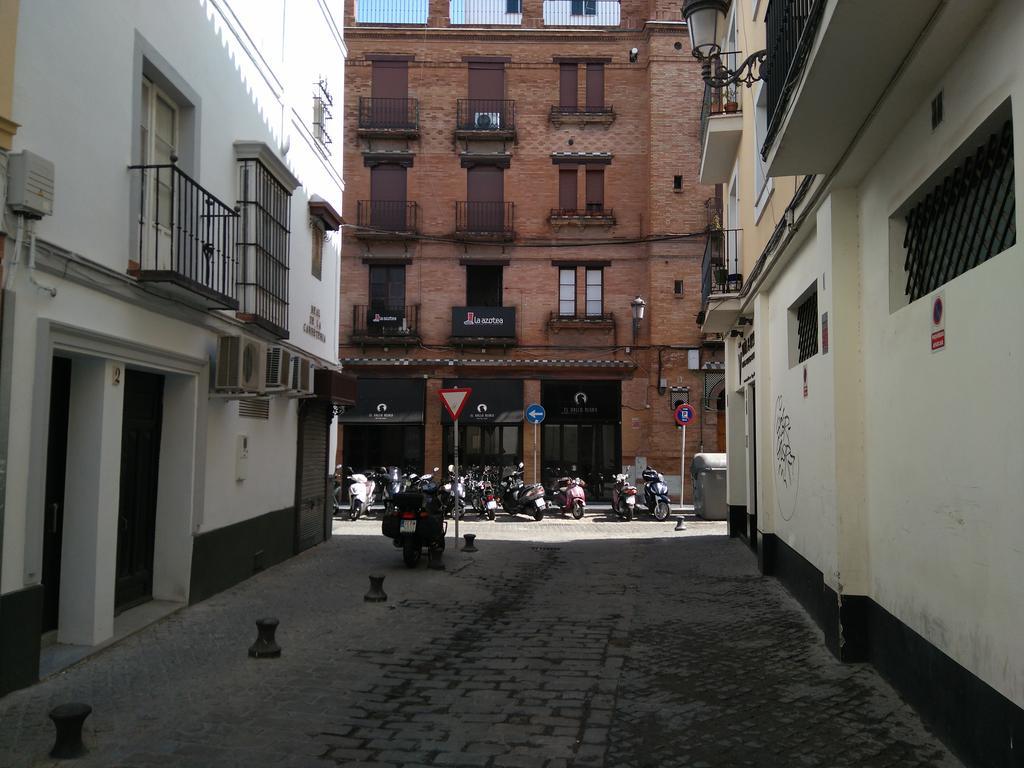 Malhara Apartment Seville Exterior photo