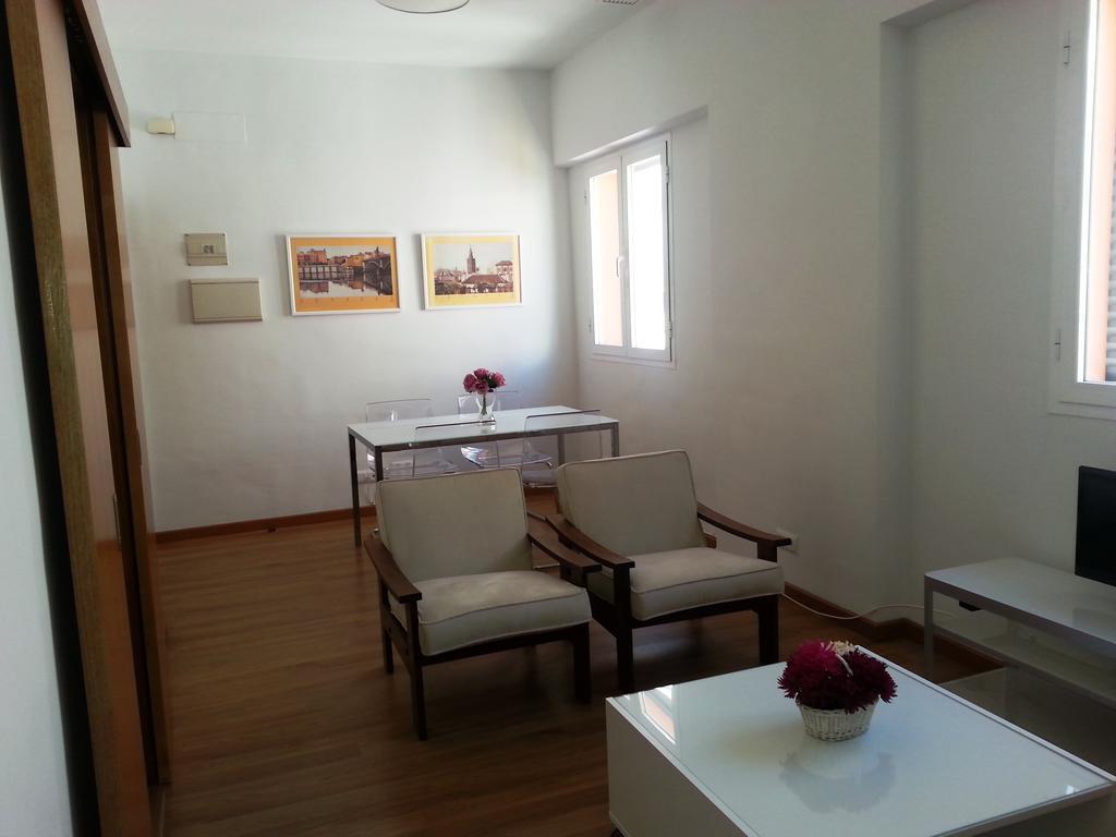 Malhara Apartment Seville Exterior photo